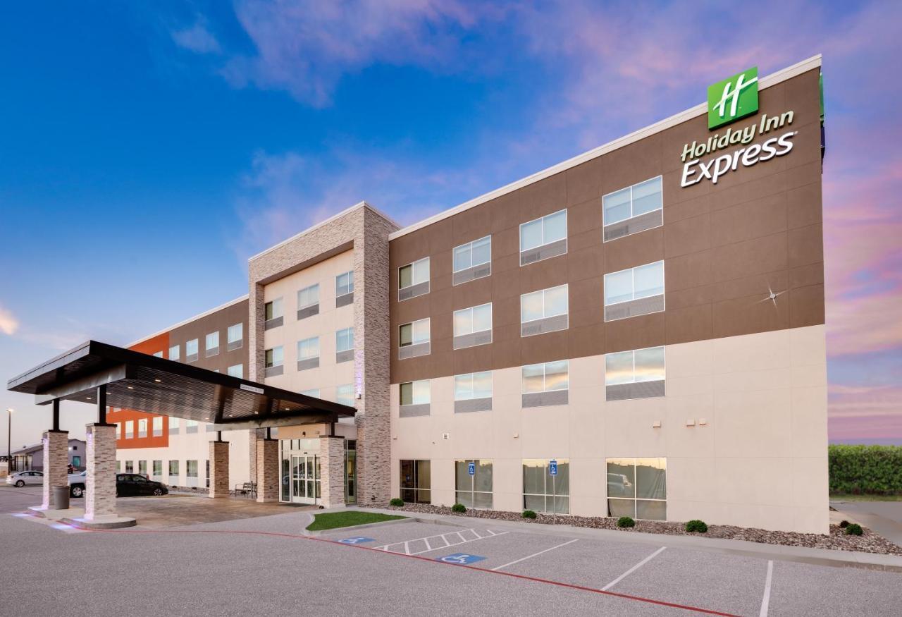 Holiday Inn Express - Kermit By Ihg Exterior photo
